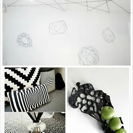 Апартаменты Black&white Luminous Design Latin Quarter